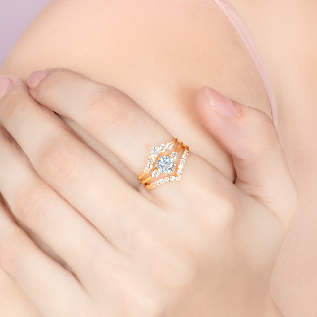 Wishbone Curved Eternity Ring in 18k Gold Vermeil